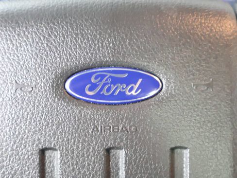 Used 2015 Ford F250 Platinum w/ Snow Plow Prep Package AWD/4WD image 33