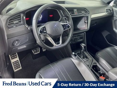 Used 2022 Volkswagen Tiguan SE R-Line AWD/4WD image 10