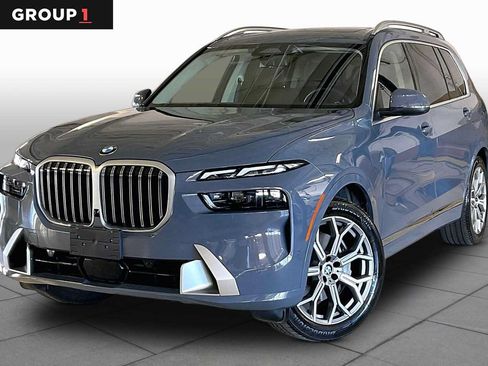 Used 2026 BMW X7 xDrive40i AWD/4WD image 1
