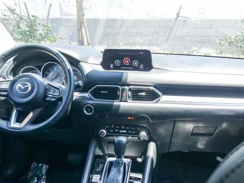 Used 2020 MAZDA CX-5 Touring FWD image 12