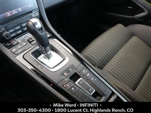 Used 2022 Porsche 718 Boxster RWD image 8