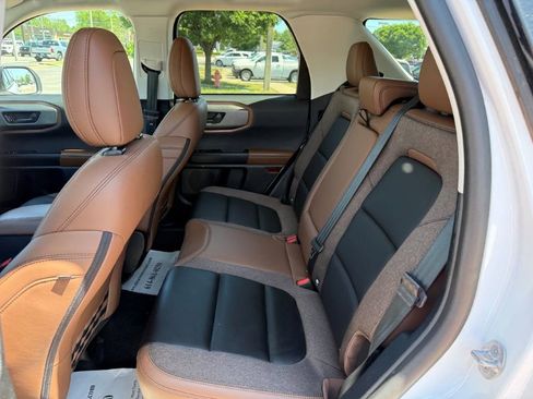 Used 2025 Ford Bronco Sport Outer Banks w/ Outer Banks Tech Package+ AWD/4WD image 18
