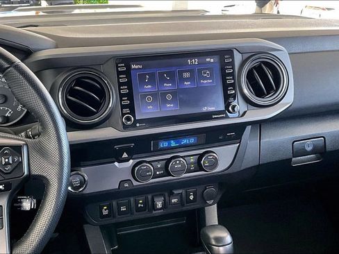 Certified 2022 Toyota Tacoma TRD Sport w/ Technology Package image 10