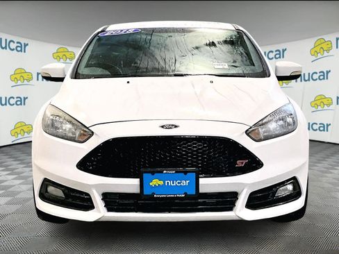 Used 2018 Ford Focus ST image 2