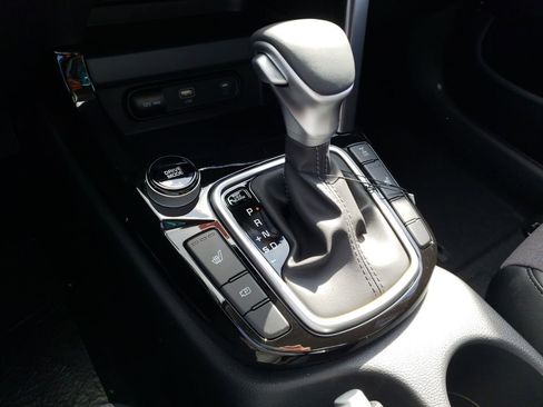 New 2026 Kia Seltos S image 21