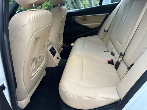 Used 2017 BMW 330i Sedan RWD image 13