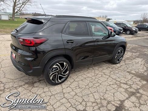 Certified 2026 Chevrolet TrailBlazer RS w/ Convenience Package AWD/4WD image 4