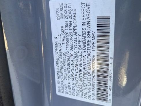 Used 2024 Honda Pilot Touring image 38