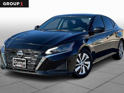 Used 2024 Nissan Altima 2.5 S