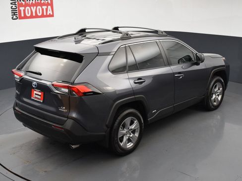 Used 2024 Toyota RAV4 LE AWD/4WD image 20