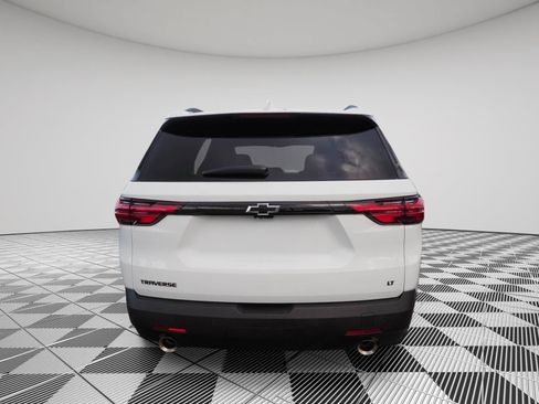 Certified 2023 Chevrolet Traverse LT FWD image 6