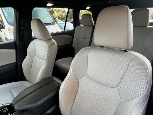 Used 2024 Lexus TX 350 FWD w/ Technology Package image 17