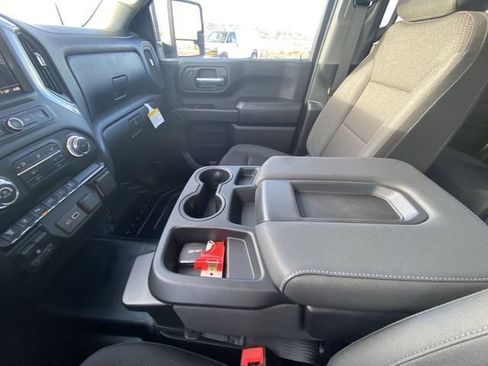 New 2026 GMC Sierra 2500 Pro w/ 1SA Pro Safety Plus Package image 20