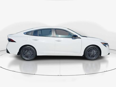 New 2026 Nissan Sentra SV w/ SV Convenience Package FWD image 5