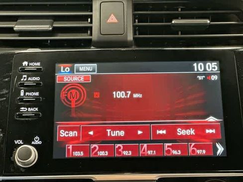 Used 2019 Honda Civic Sport image 11