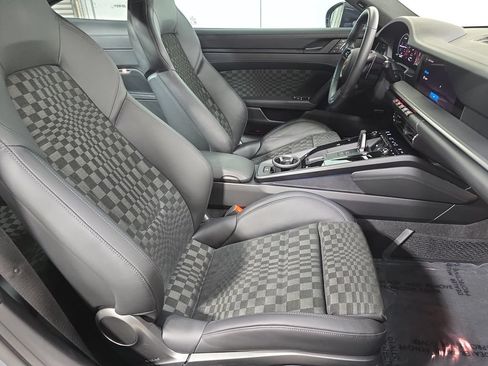 Certified 2026 Porsche 911 Carrera GTS RWD image 27