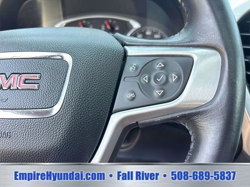Used 2018 GMC Acadia SLT AWD/4WD image 25