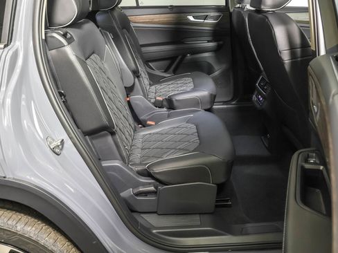 New 2026 Volkswagen Atlas SEL Premium R-Line AWD/4WD image 42