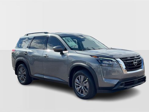 New 2025 Nissan Pathfinder SV image 9