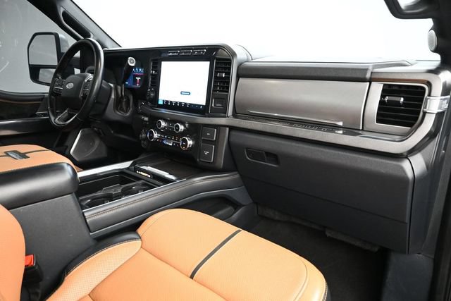 Used 2024 Ford F250 Platinum AWD/4WD image 10