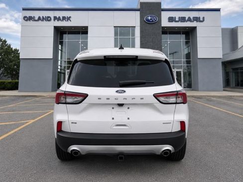 Used 2020 Ford Escape SE FWD image 6