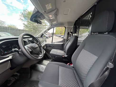 Certified 2024 Ford Transit 250 Low Roof w/ Exterior Upgrade Package RWD image 17