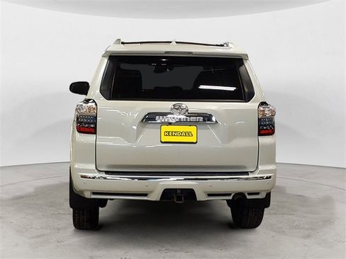 Used 2022 Toyota 4Runner Limited image 4