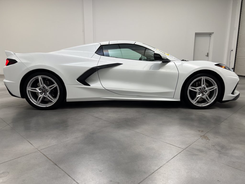 Used 2023 Chevrolet Corvette Stingray Preferred Conv w/ Z51 Performance Package RWD image 10