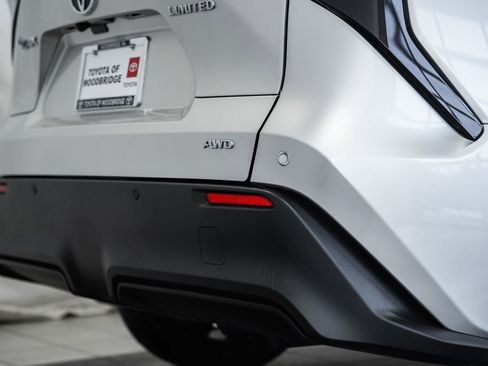 Used 2023 Toyota bZ4X Limited image 6