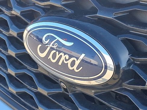 Certified 2023 Ford Explorer ST w/ Equipment Group 401A AWD/4WD image 3