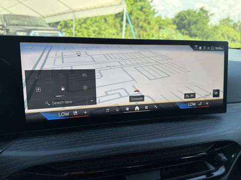 Certified 2025 BMW 330i Sedan RWD image 26