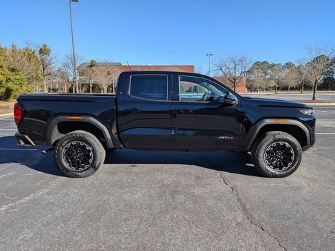 New 2026 GMC Canyon AT4 AWD/4WD image 2