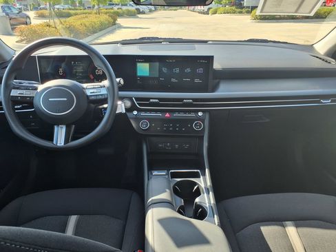 Used 2025 Hyundai Sonata SEL FWD image 17