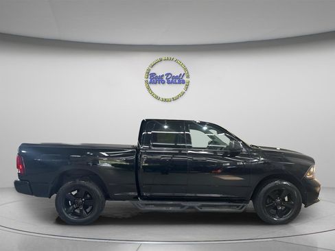 Used 2014 RAM 1500 Express w/ Black Ram 1500 Express Group AWD/4WD image 6