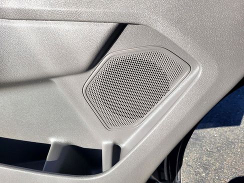 Used 2023 Ford Transit 350 XLT image 20