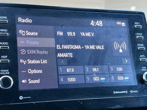 Used 2022 Toyota Camry SE FWD image 19