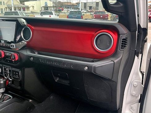 Used 2018 Jeep Wrangler Unlimited Rubicon image 21