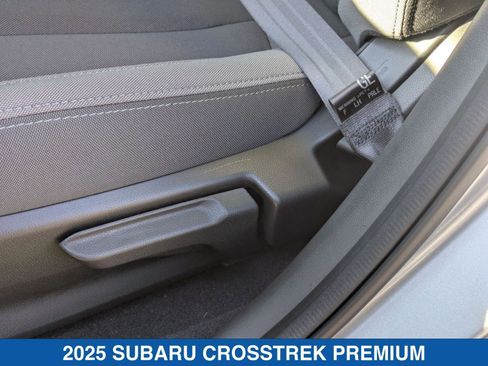 Certified 2025 Subaru Crosstrek 2.0i Premium image 8