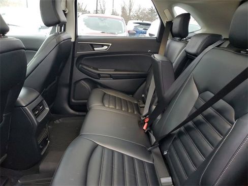 Certified 2022 Ford Edge SEL w/ Convenience Package image 24