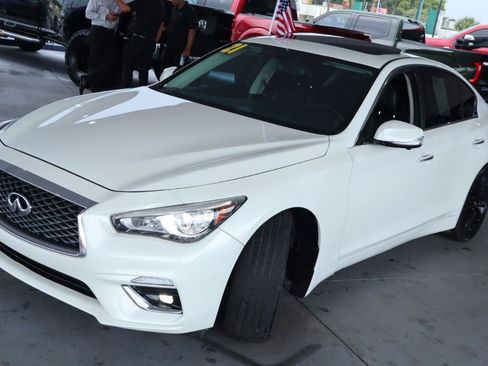 Used 2021 INFINITI Q50 Luxe w/ Seat & Sound Package RWD image 9