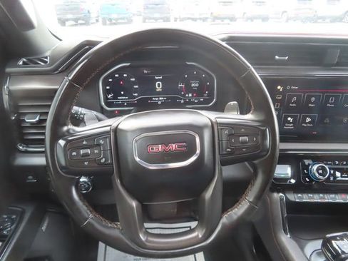 Used 2024 GMC Sierra 1500 AT4 w/ AT4 Premium Package AWD/4WD image 34