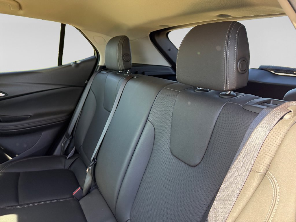 Used 2024 Buick Encore GX Sport Touring AWD/4WD image 34