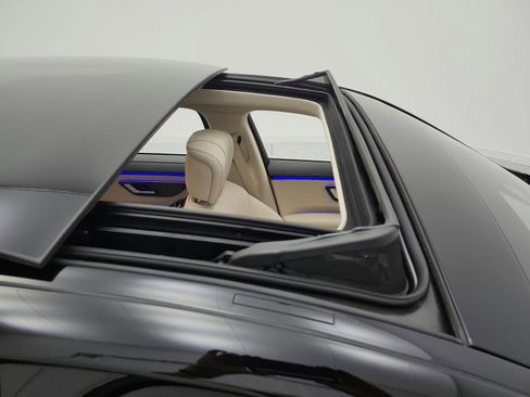 Certified 2023 Mercedes-Benz S 500 4MATIC image 20