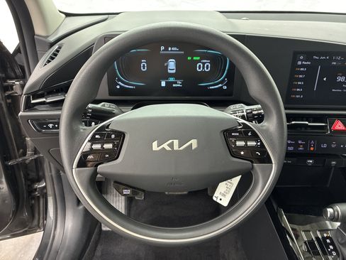 Certified 2023 Kia Niro LX FWD image 19