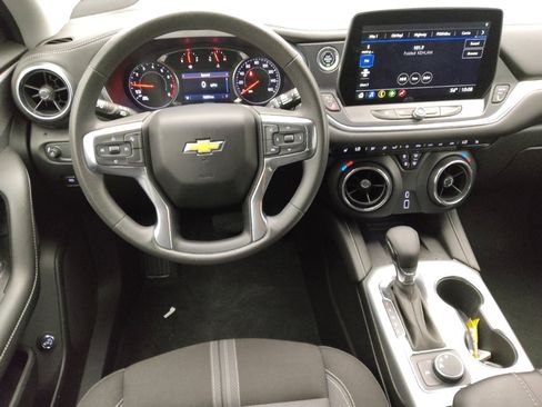 Used 2024 Chevrolet Blazer LT w/ Convenience Package FWD image 22
