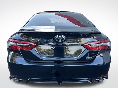 Used 2022 Toyota Camry XSE image 8