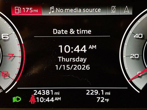Certified 2022 Audi Q8 Premium Plus image 11