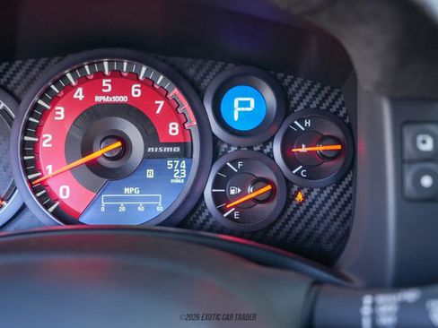 Used 2023 Nissan GT-R NISMO w/ Floor Mat Package AWD/4WD image 32