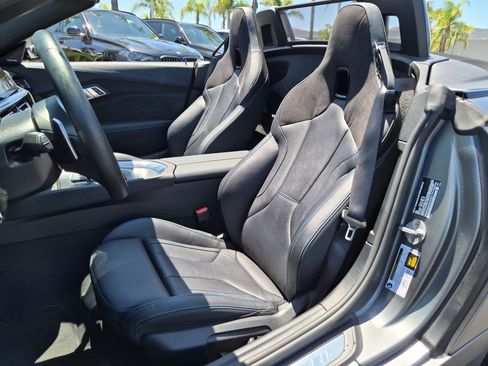 Used 2026 BMW Z4 M40i w/ Premium Package RWD image 16