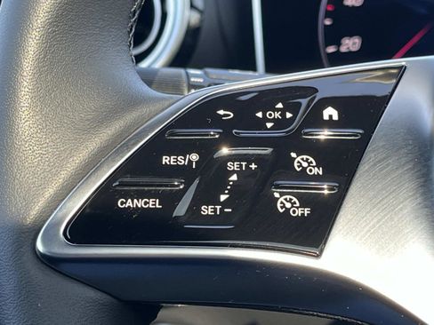 Used 2026 Mercedes-Benz GLC 300 4MATIC image 27